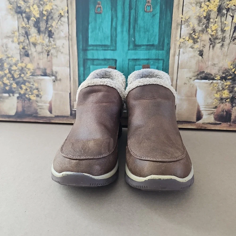 SKECHERS EASY GOING GOLD RUSH CHOCOLATE RELAXED FIT BOOTS WOMEN 6.5 WATER Resist